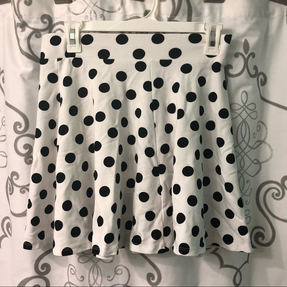 Polka dot skirt!